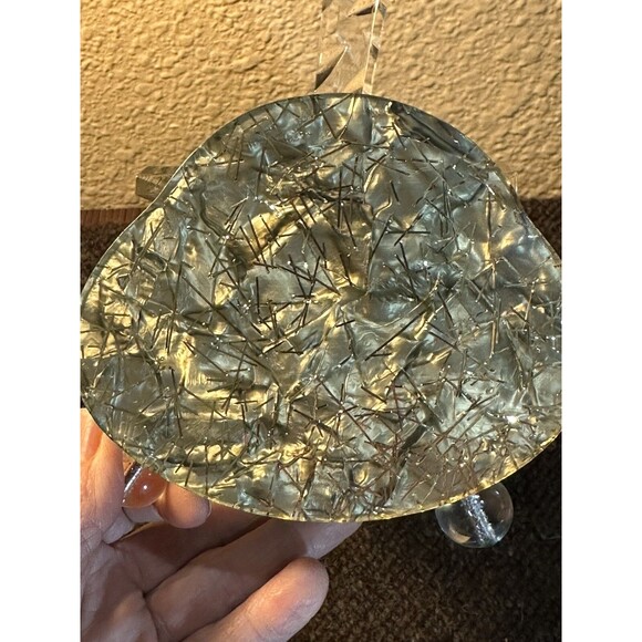Vintage 1950’s Gilli Originals Clear Carved Lucite Box Bag - Picture 4 of 14